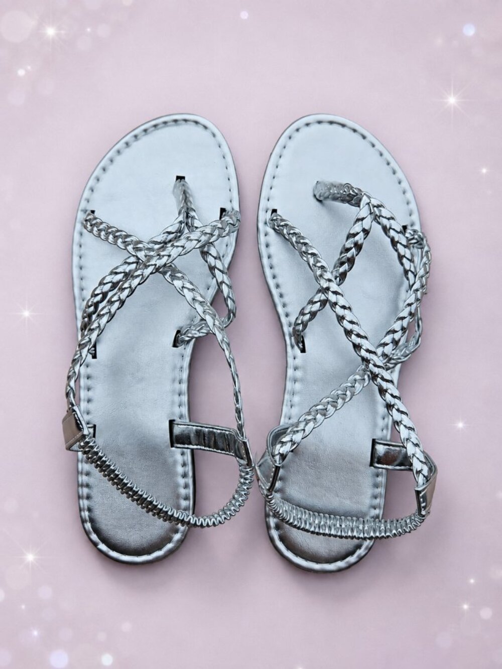 NWOT Flat Strappy Dressy Ankle Strap Thong Silver Sandals - CN 40 (US 8.5)
